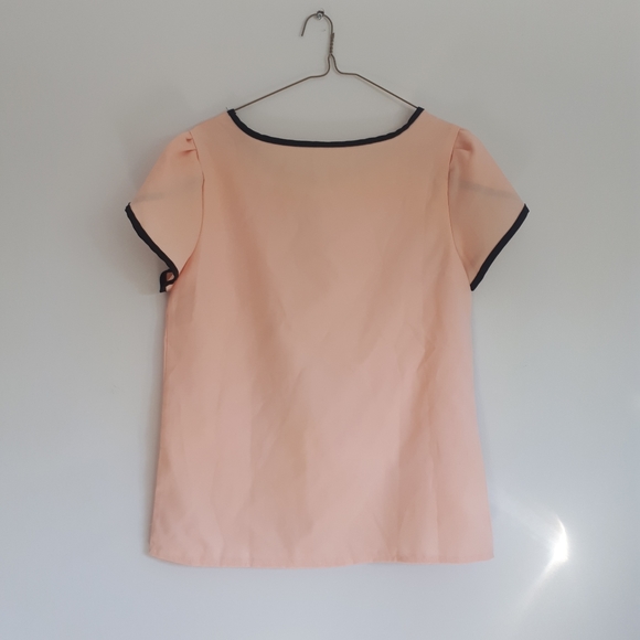 Peachy Pink Short Sleeve Blouse - Picture 4 of 5